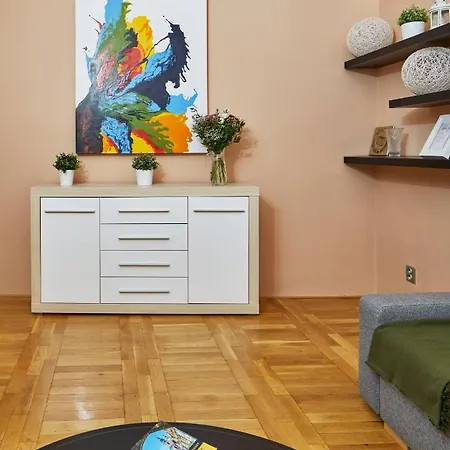 Days - Cozy Flat In The Old Town Apartment *